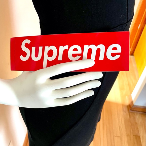 Supreme Sticker - Picture 2 of 2